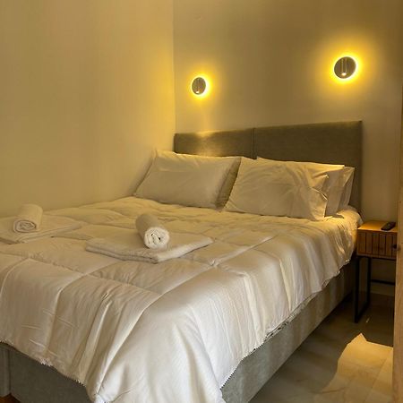 White Apartment 卡瓦拉 外观 照片